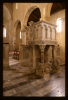 Pieve di Brancoli (Lucca), chiesa di S. Giorgio, interno: pulpito.