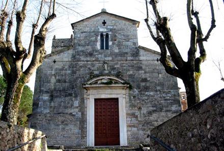 Pieve di Camaiore (Lucca), église de S. Stefano et S. Giovanni Battista, façade.