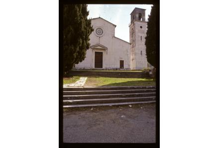 Vallecchia (Lucca), église de S. Stefano, façade.